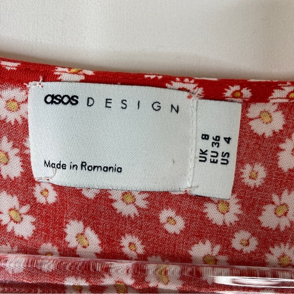 3/$30 ASOS Design | Red White Floral V-Neck Viscose Romper 4 - Picture 5 of 7